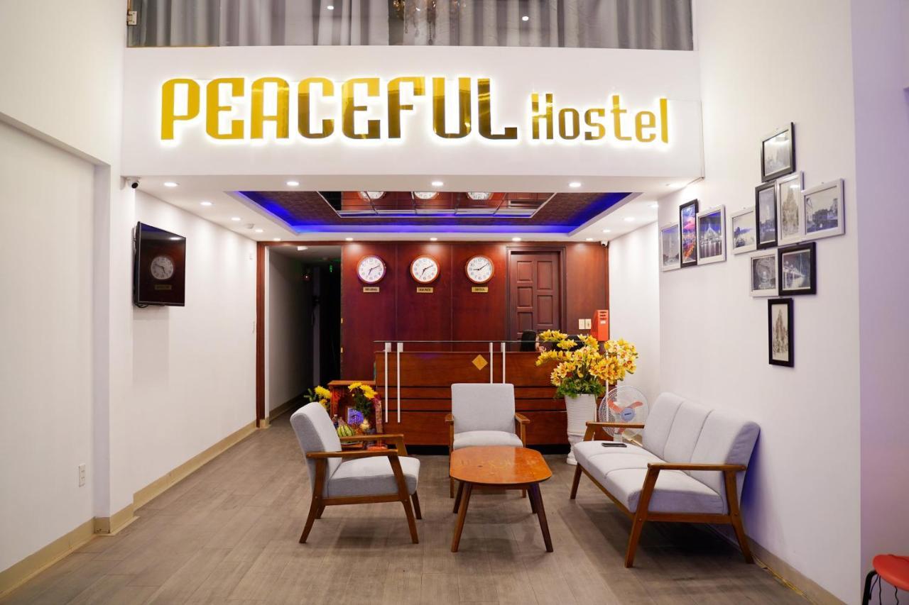 Khach San Gia Tot Da Nang Peaceful Hostel Exterior photo