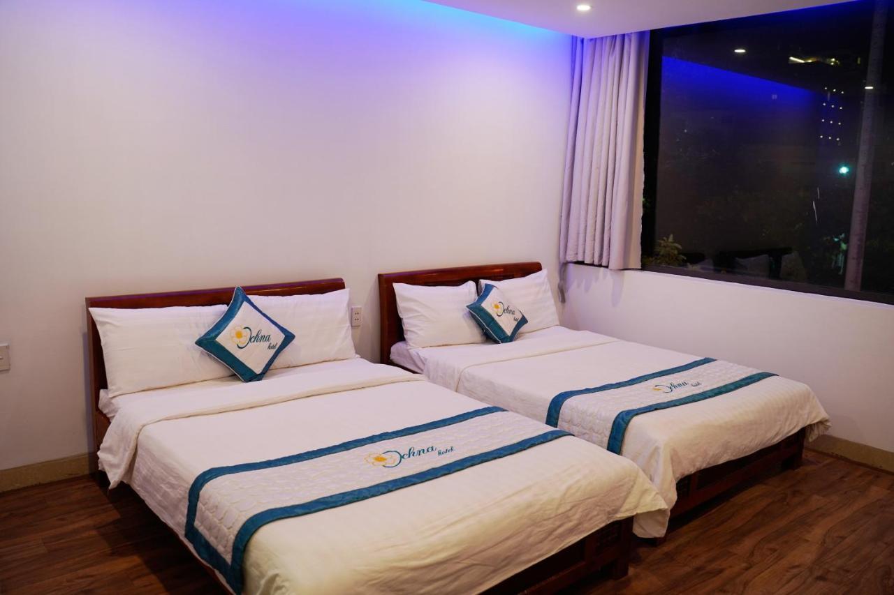 Khach San Gia Tot Da Nang Peaceful Hostel Exterior photo