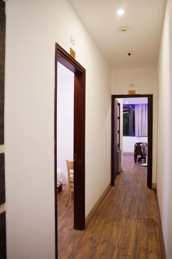 Khach San Gia Tot Da Nang Peaceful Hostel Exterior photo